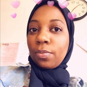 Meet your Posher, Sitia